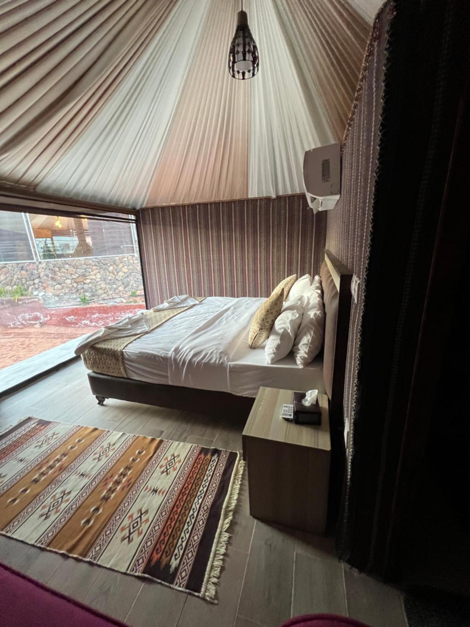 Revan Rum Luxury Camp Wadi Rum Exterior photo