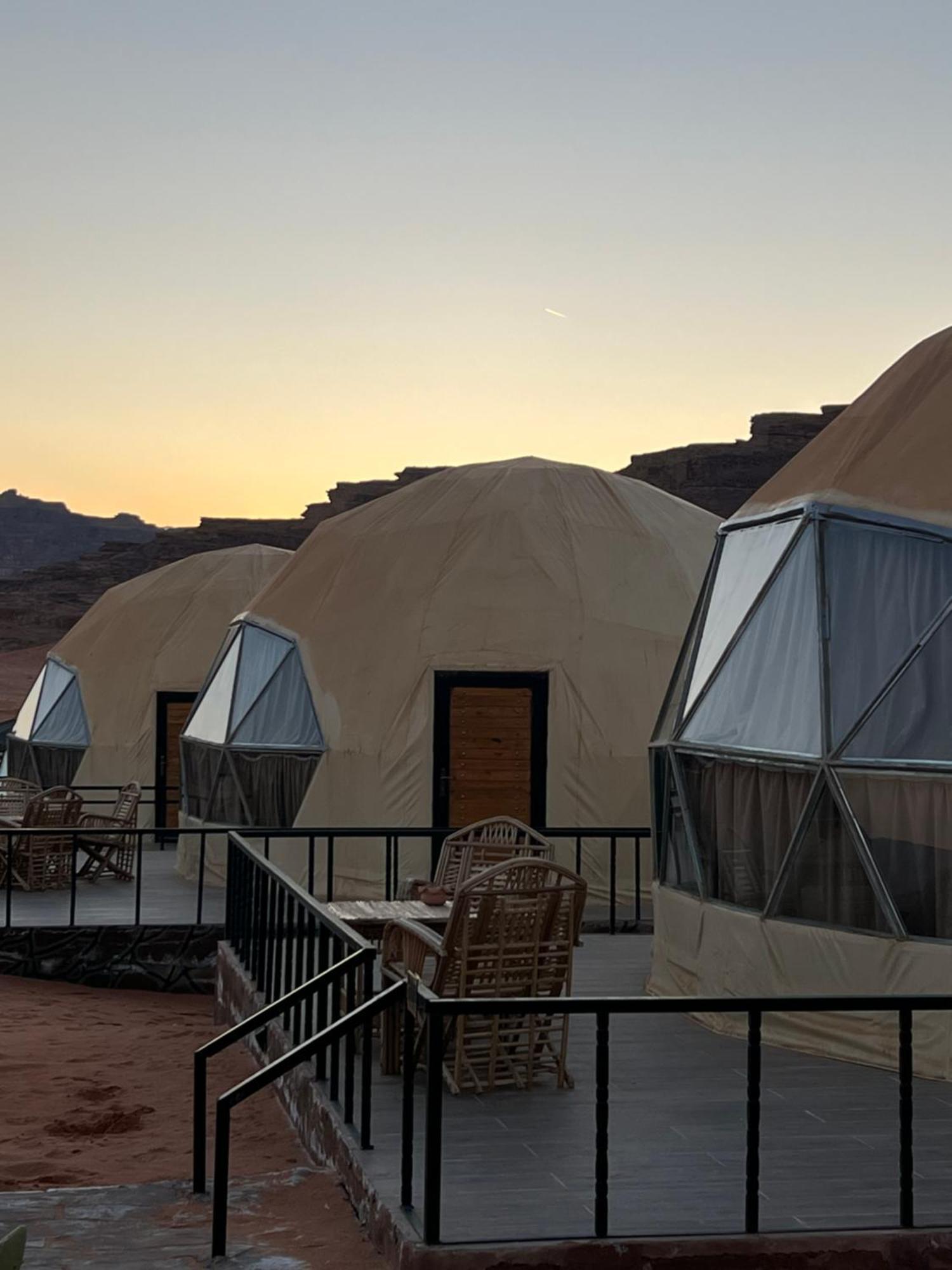 Revan Rum Luxury Camp Wadi Rum Exterior photo