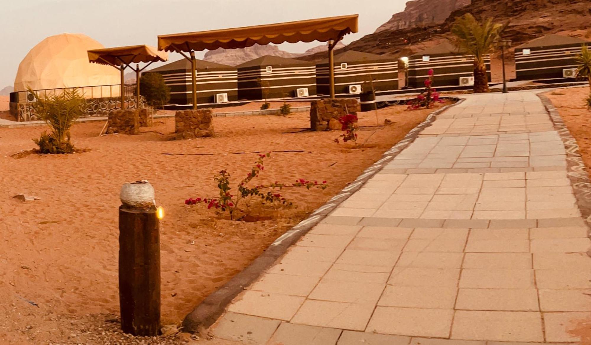 Revan Rum Luxury Camp Wadi Rum Exterior photo